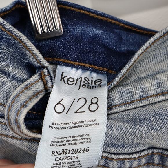 NWT Kensie The Short Mid Rise Double Roll Cuff Lithgow With Destruction 6/28 - Picture 9 of 9